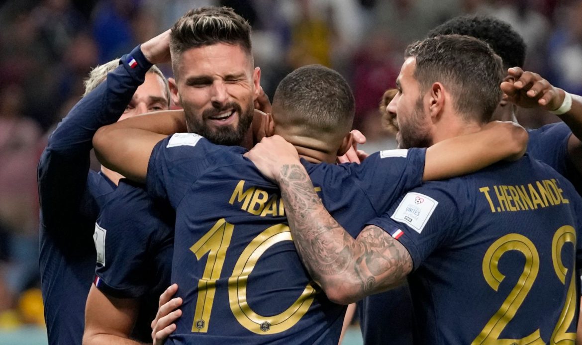 GIROUD ÉGALE LE RECORD DE THIERRY HENRY