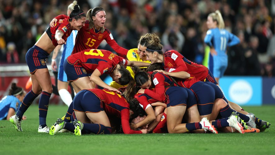 Malgré des tensions internes, la Roja remporte sa première Coupe du monde féminine en battant l&rsquo;Angleterre en finale