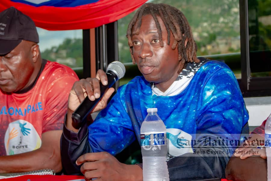 À l&rsquo;hôtel Les Alizés, ce Samedi 30 Décembre 2023, Solidarite nan Dyaspora, Balon Pale et Haïti Youth Development Education Foudation ont donné une conférence de presse tenant à commémorer les 220 ans de l&rsquo;indépendance à travers le football.