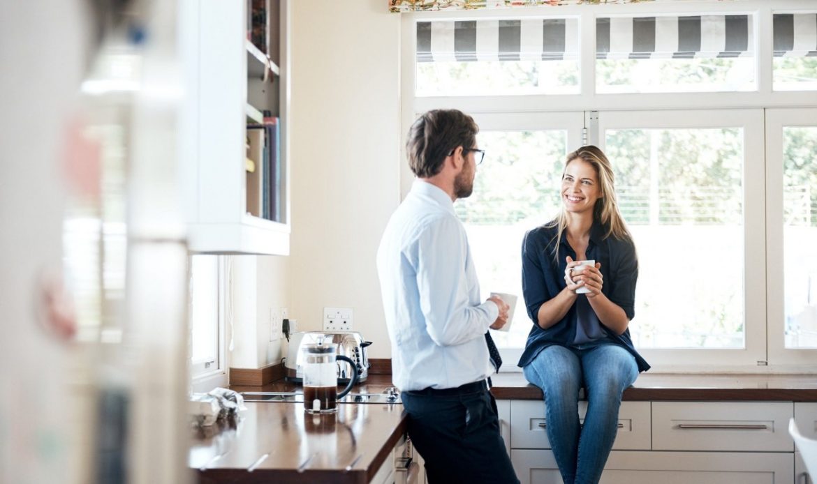 Comment cinq minutes et un café peuvent transformer votre relation