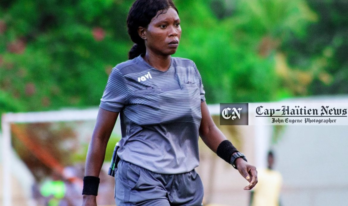 Championnat National Spécial de D1 – 5e Journée : L&rsquo;arbitre Smeedly St-Jean était aux commandes du match Real Hope Academy – Ouanaminthe FC