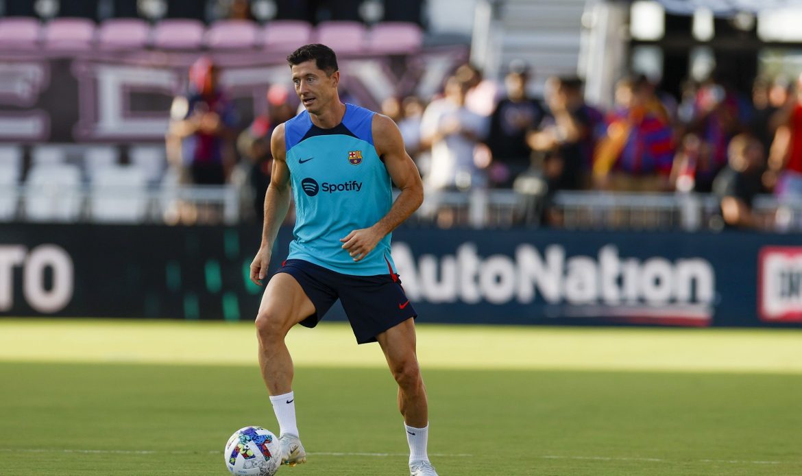 Le Barça impose une énorme baisse de salaire à Lewandowski