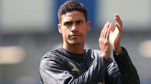 « Le système est bâti pour que le joueur ne voit pas qu’il se fait avoir », Varane alerte sur les dérives du monde du football