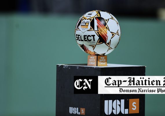 Foot-USL Super League: En images,Dallas Trinity FC s&rsquo;échauffe avant le match contre Fort Lauderdale United FC