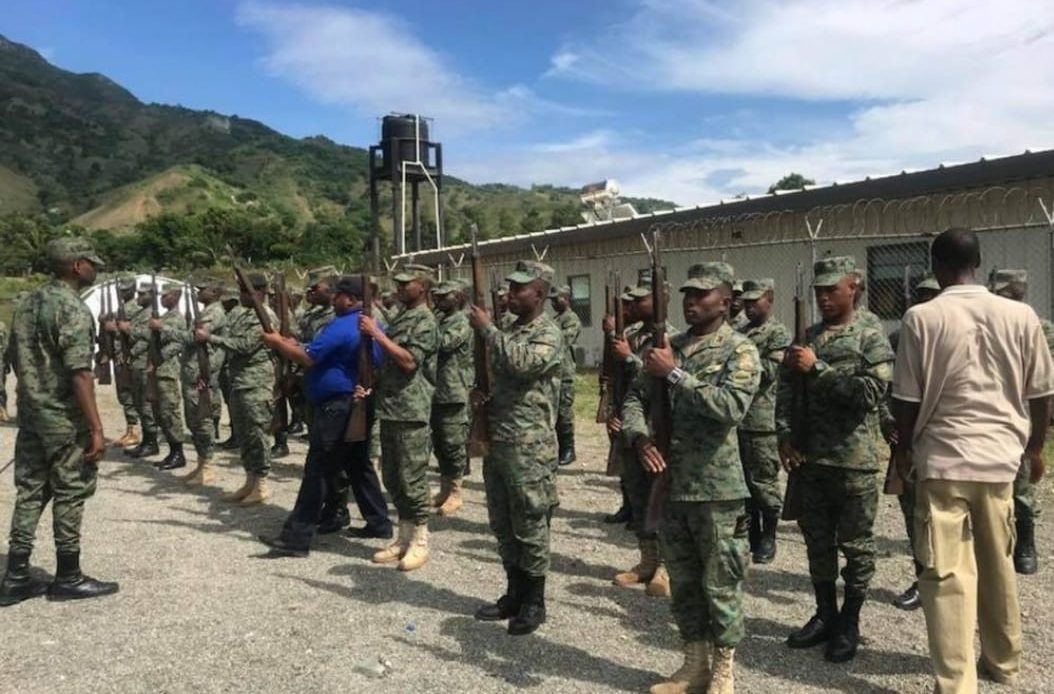 Gangs armés, armée affaiblie : que peut vraiment changer une formation au Mexique ?
