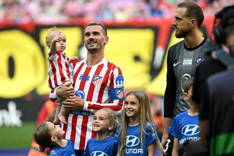 Espagne: l’Atlético Madrid rend hommage à « la légende » Griezmann, ému au larmes