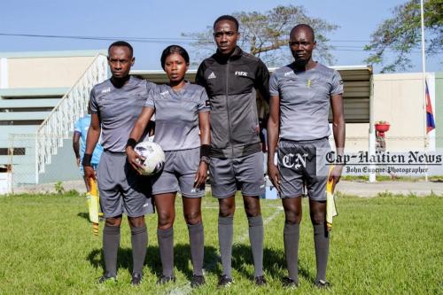 L'arbitre-Smeedly -St-Jean-caphaitiennews (2)