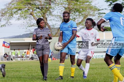 L'arbitre-Smeedly -St-Jean-caphaitiennews (6)