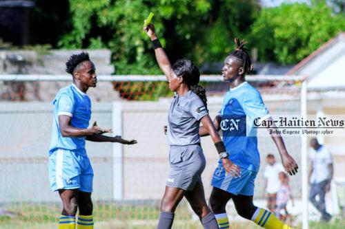 L'arbitre-Smeedly -St-Jean-caphaitiennews (7)